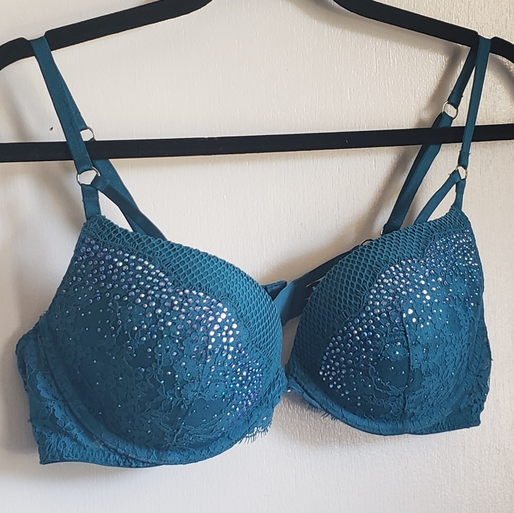 Teal Victoria's Secret Very Sexy Push-Up bra